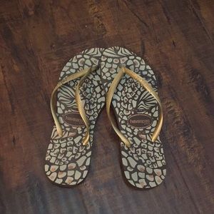 Havaianas flip flops